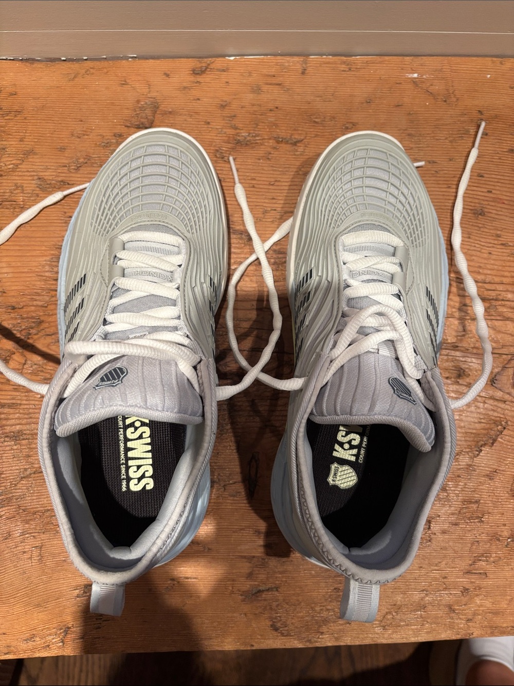 K-Swiss Women’s Hypercourt Supreme 2 Light Gray Tennis Sneakers